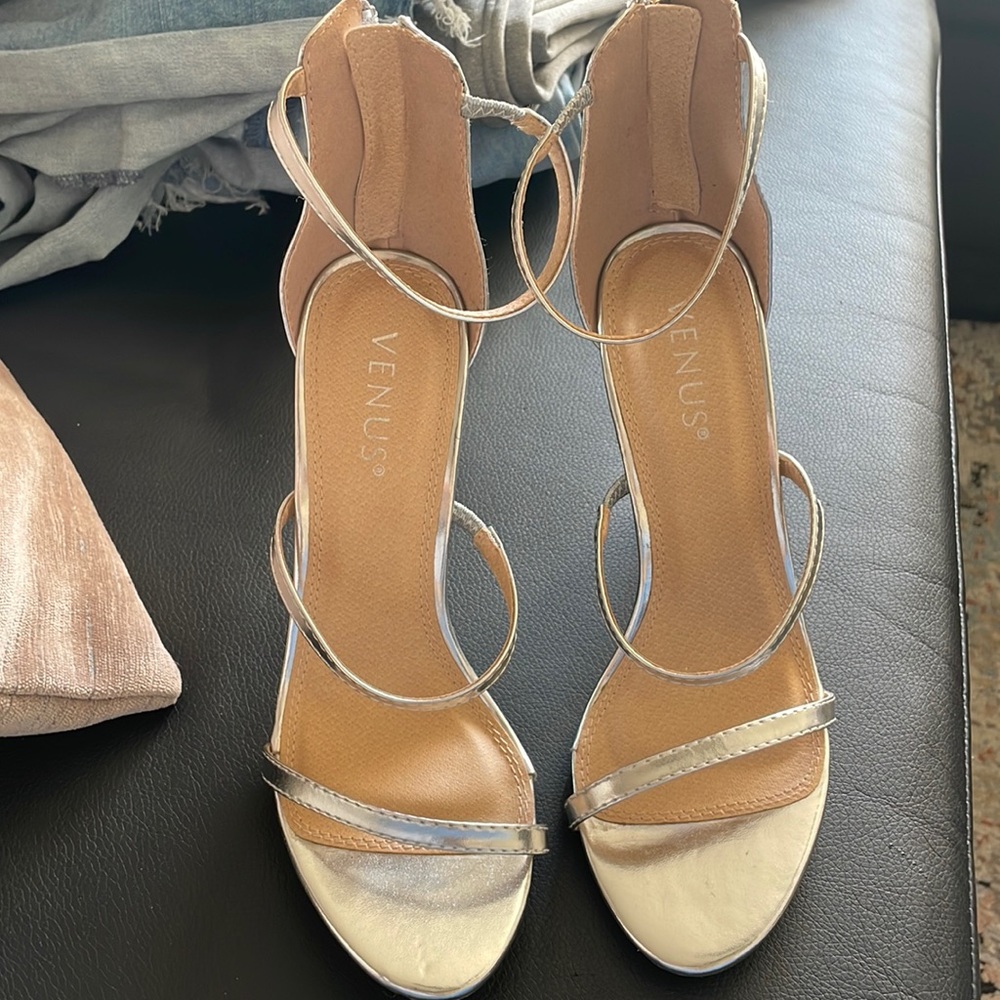 Silver Metallic Heel